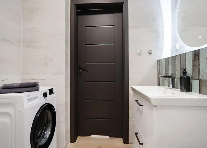 Jezyk-luxury Free Parking Posen